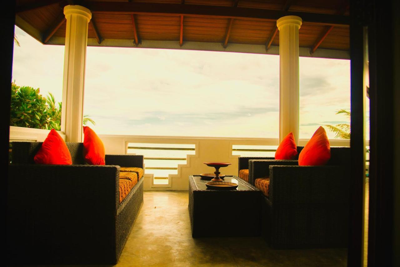 Sea Crest Beach Villa Ambalangoda  Dış mekan fotoğraf