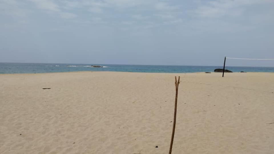 Sea Crest Beach Villa Ambalangoda  Dış mekan fotoğraf