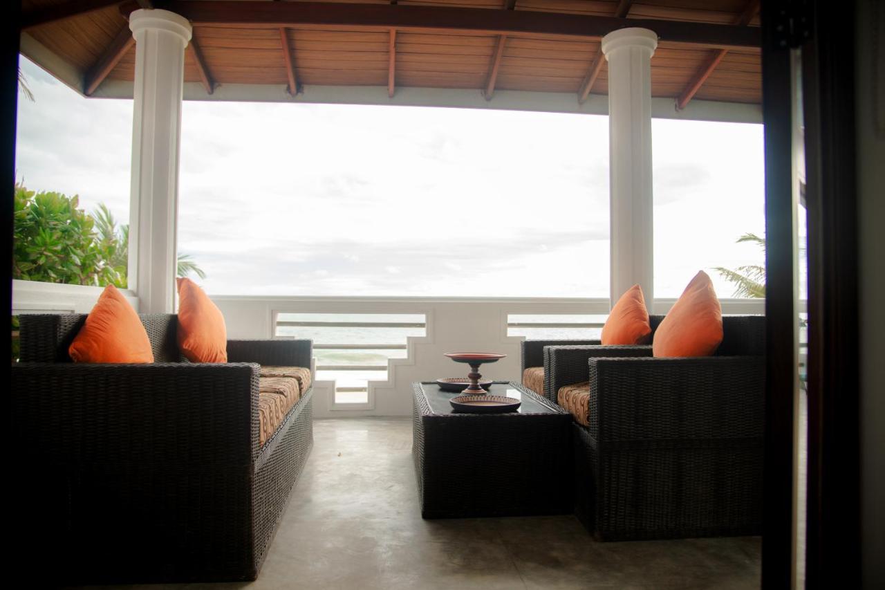 Sea Crest Beach Villa Ambalangoda  Dış mekan fotoğraf