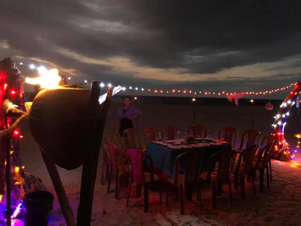 Sea Crest Beach Villa Ambalangoda  Dış mekan fotoğraf